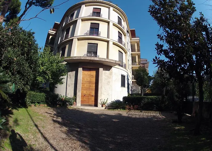 Bonne Nuit Bed & Breakfast